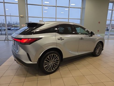 Used 2024 Lexus RX 350h image 7