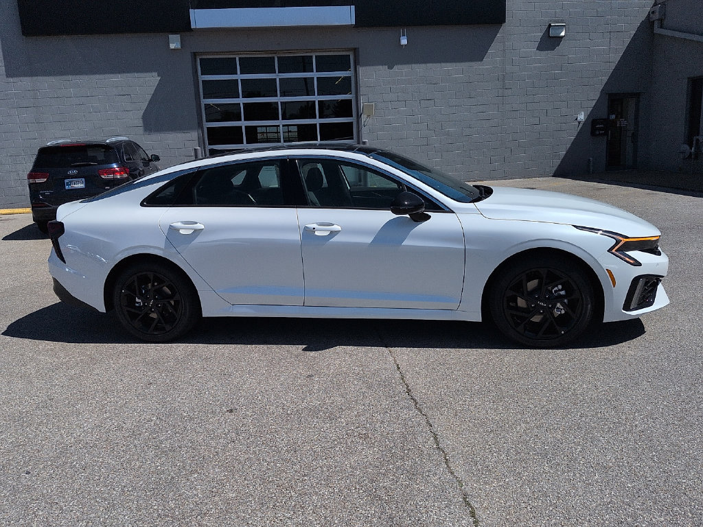 New 2026 Kia K5 GT-Line w/ GT-Line Premium Package FWD image 2
