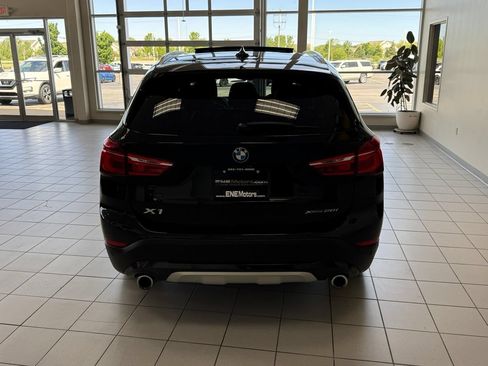 Used 2020 BMW X1 xDrive28i AWD/4WD image 5