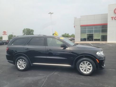 Used 2024 Dodge Durango SXT AWD/4WD image 4