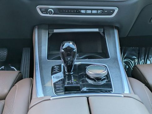 Used 2023 BMW X5 sDrive40i w/ Premium Package RWD image 21
