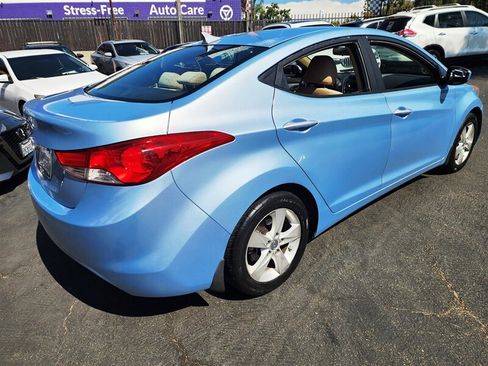 Used 2013 Hyundai Elantra GLS w/ Preferred Pkg image 7