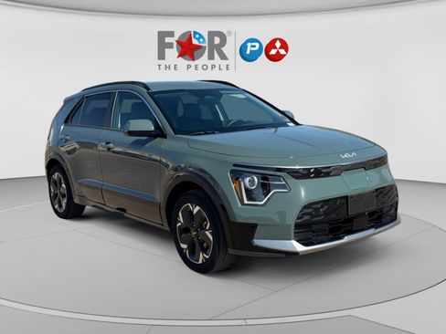 Used 2023 Kia Niro Wind FWD image 7
