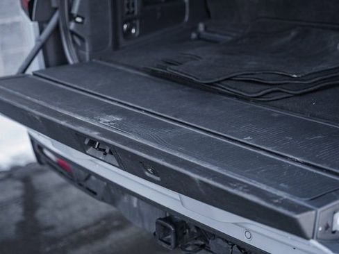 Used 2025 Ford Expedition Active image 19