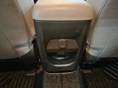 Used 2018 Chevrolet Colorado W/T w/ WT Convenience Package image 70