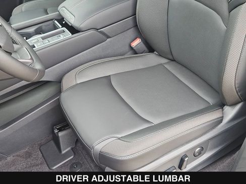 New 2026 Nissan Pathfinder SL image 16