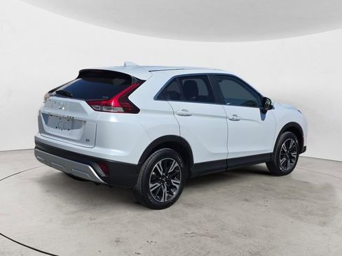 Used 2024 Mitsubishi Eclipse Cross SE AWD/4WD image 5