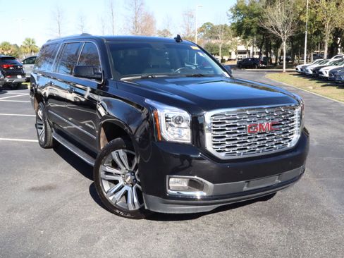 Used 2019 GMC Yukon XL Denali w/ Open Road Package image 2