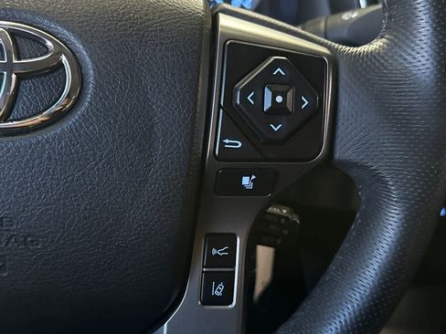 Used 2021 Toyota Tacoma SR5 image 28