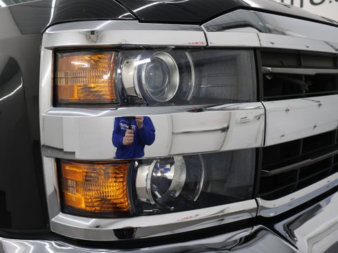 Used 2018 Chevrolet Silverado 2500 LTZ w/ Duramax Plus Package image 21