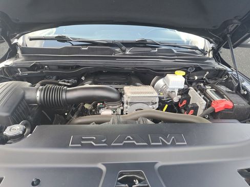 Certified 2022 RAM 1500 Big Horn image 28