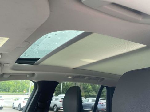 Used 2023 Volvo XC90 B6 Plus image 15