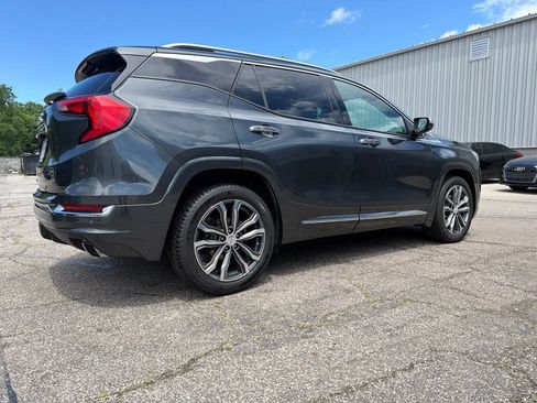 Used 2018 GMC Terrain Denali w/ Advanced Safety Package FWD image 6
