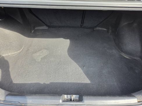 Used 2004 Honda Civic LX image 25