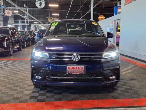 Used 2021 Volkswagen Tiguan SEL Premium R-Line AWD/4WD image 2