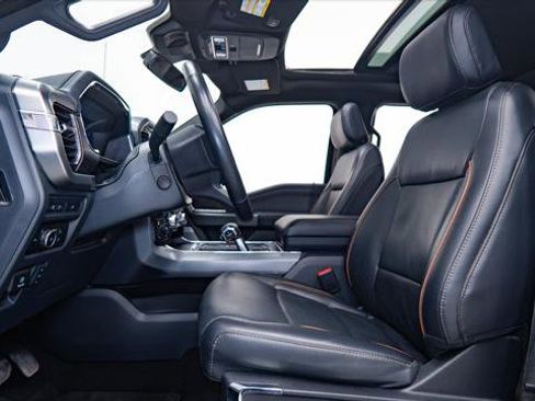 Used 2024 Ford F150 Lariat image 3