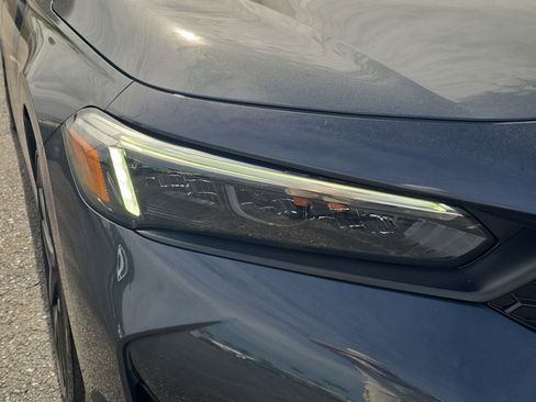 Certified 2025 Honda Civic Sport image 6