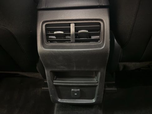 Used 2017 Ford Edge SEL AWD/4WD image 26