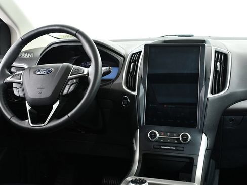 Used 2024 Ford Edge SEL w/ Convenience Package AWD/4WD image 8