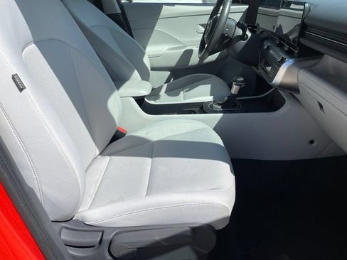 Used 2024 Hyundai Kona SEL FWD image 26