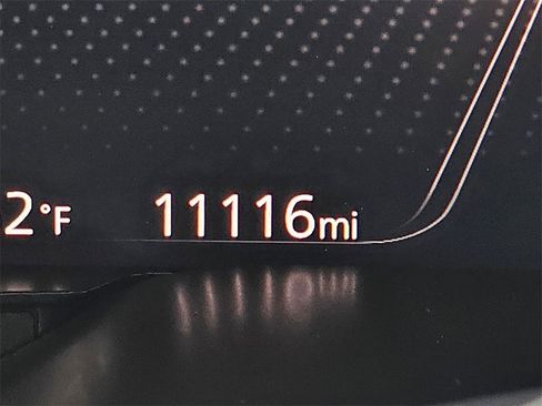 Used 2025 MAZDA CX-70 Plug-In Hybrid w/ Premium Plus image 24