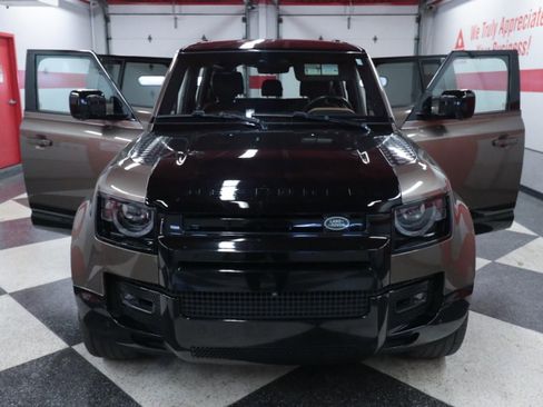 Used 2023 Land Rover Defender 110 X image 26