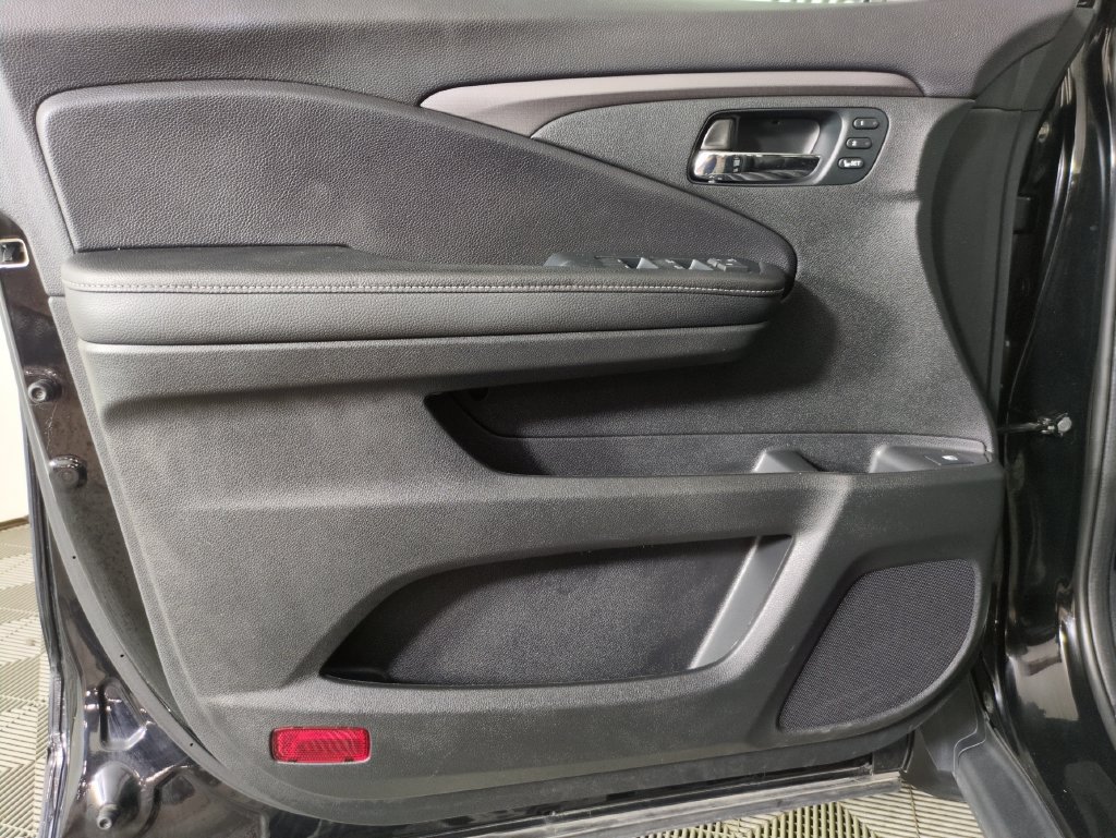 Certified 2023 Honda Ridgeline RTL image 15