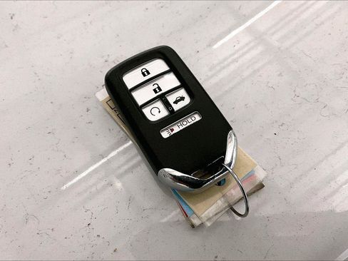 Used 2022 Honda Accord EX-L image 9