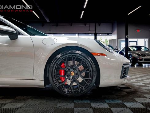 Used 2024 Porsche 911 Carrera S image 28