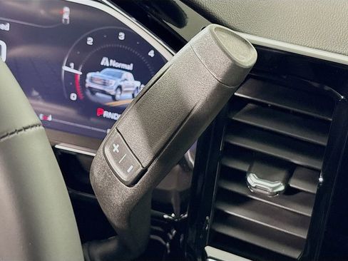 New 2026 GMC Sierra 1500 Elevation image 17