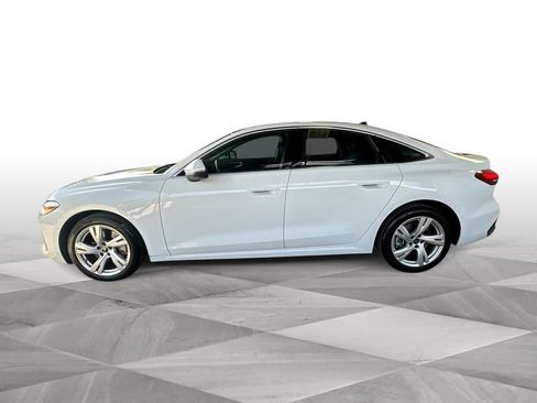 Used 2025 Audi A5 2.0T Premium w/ Convenience Package AWD/4WD image 5