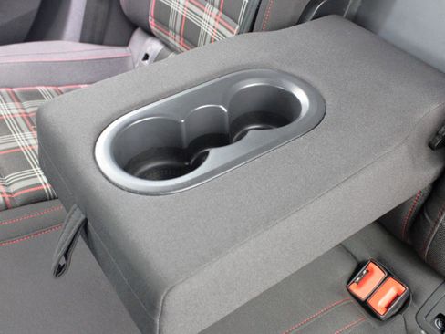 Used 2021 Volkswagen GTI S image 38