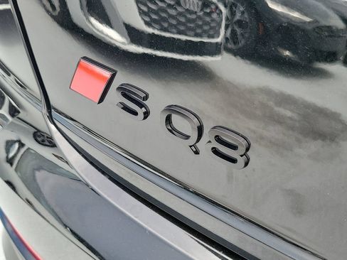 New 2026 Audi SQ8 Premium Plus AWD/4WD image 5