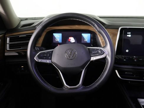 Used 2025 Volkswagen Atlas SE w/ Panoramic Sunroof Package AWD/4WD image 44