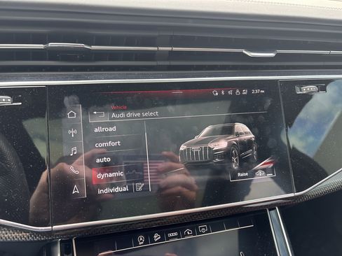 Used 2022 Audi SQ7 Premium Plus w/ SQ7 Executive Package image 62