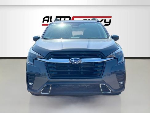 Used 2024 Subaru Ascent Touring AWD/4WD image 2
