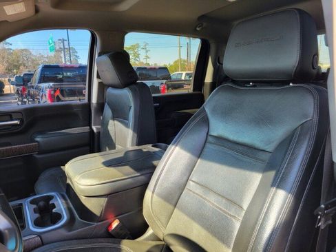 Used 2023 GMC Sierra 3500 Denali image 10