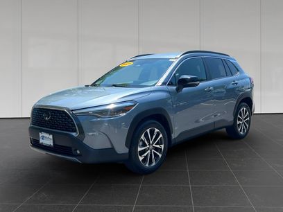 Used 2025 Toyota Corolla Cross XLE
