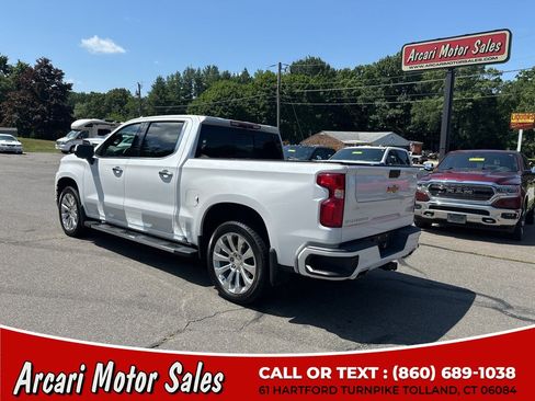 Used 2022 Chevrolet Silverado 1500 High Country w/ Technology Package AWD/4WD image 3