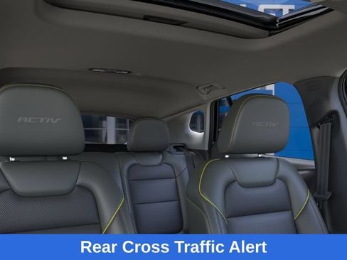 New 2026 Chevrolet Trax ACTIV w/ Sunroof Package FWD image 25