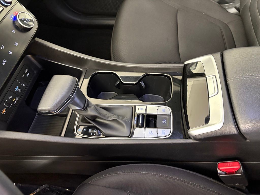 Used 2025 Hyundai Tucson SEL FWD image 31