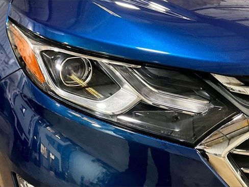 Used 2020 Chevrolet Equinox Premier image 4