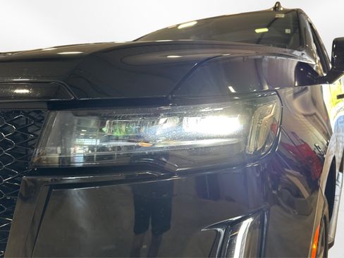 Used 2024 Cadillac Escalade Sport image 14