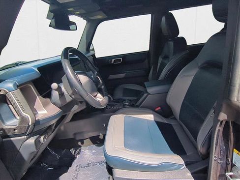 Used 2021 Ford Bronco Outer Banks image 16