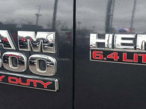 Used 2014 RAM 2500 Laramie w/ Convenience Group AWD/4WD image 20