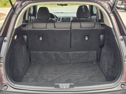 Used 2022 Honda HR-V EX image 18