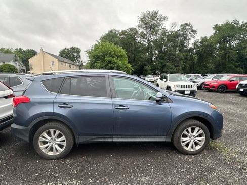 Used 2014 Toyota RAV4 Limited w/ Technology Package AWD/4WD image 3