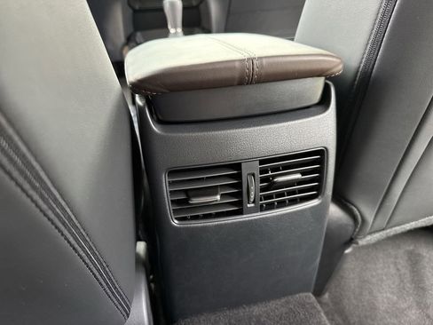 Certified 2025 MAZDA CX-30 AWD 2.5 S w/ Premium Package image 38