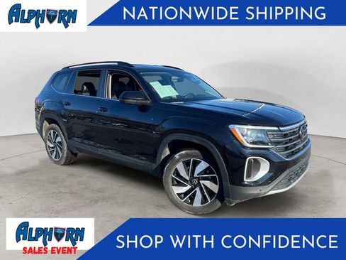 Used 2025 Volkswagen Atlas SE image 1