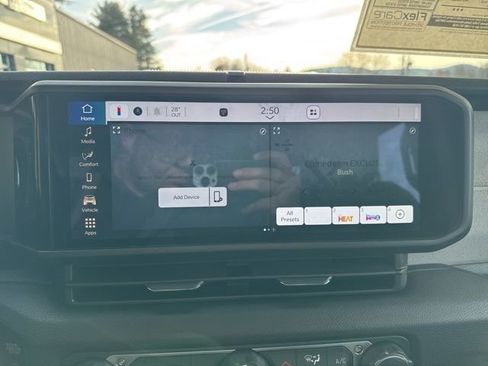 New 2026 Jeep Gladiator Sport AWD/4WD image 17